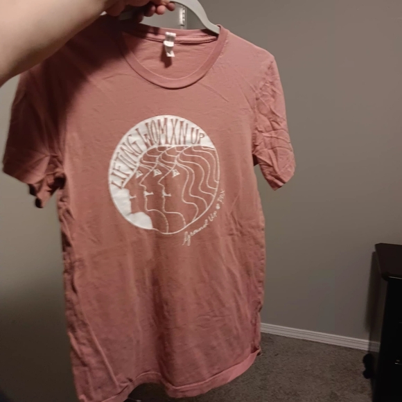 Women's Mauve Graphic Tee - "Lifting Womxn Up" - Picture 7 of 12